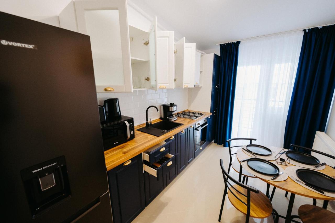 スチャヴァModern Loft Oneアパートメント エクステリア 写真